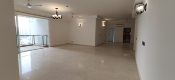 Room in 4 BHK Apartment at DLF The Crest, Sector 54 – for Rent