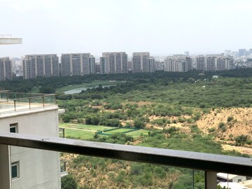Balcony in 4 BHK Apartment at DLF The Crest, Sector 54 – for Rent