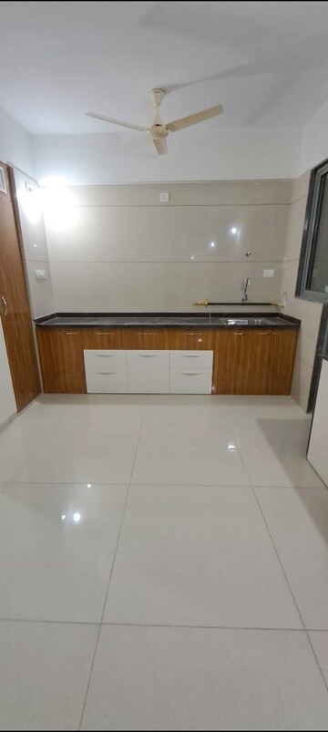 Kitchen in 3 BHK Apartment at Vaishnodevi Circle – for Rent