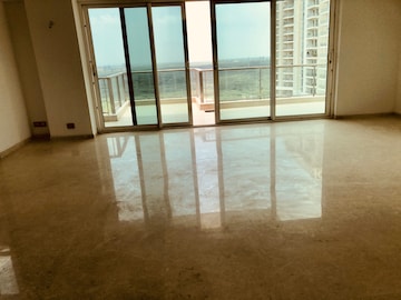 Room in 4 BHK Apartment at DLF The Crest, Sector 54 – for Rent