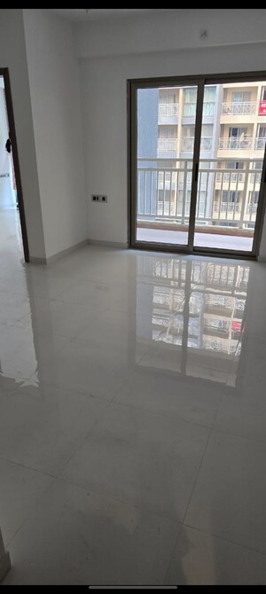 Room in 2 BHK Apartment at Bramhacorp The Collection, Kalyani Nagar – for Sale