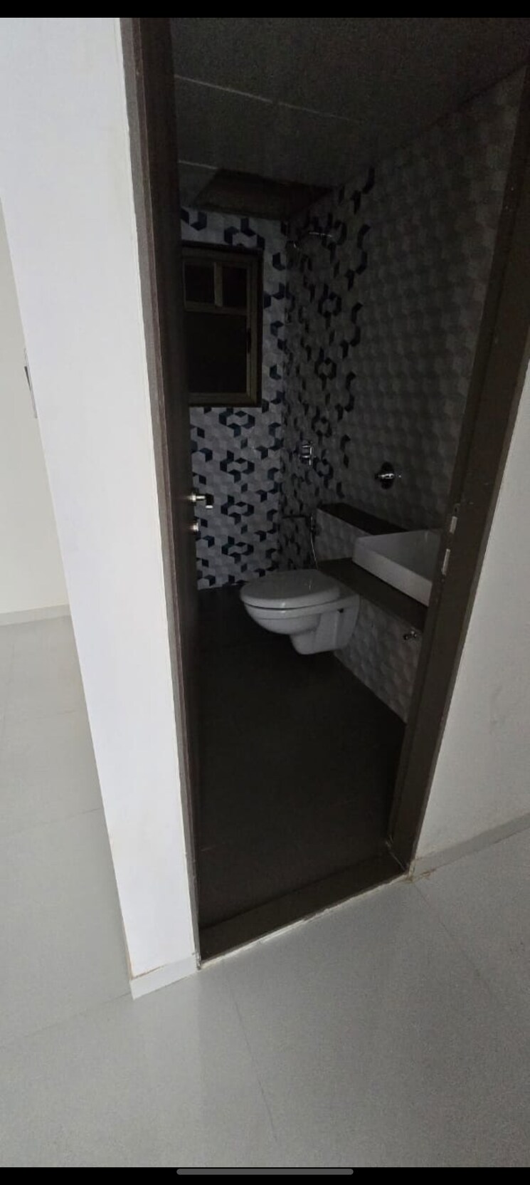 Bathroom, bramhacorp-the-collection 2 Bedroom 996 Sq.Ft. Apartment In Kalyani Nagar Pune 8397239