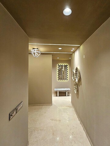 Furnished Amenities in 4 BHK Apartment at DLF The Crest, Sector 54 – for Rent