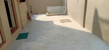 Room in 1 RK Villa at Satellite – for Rent
