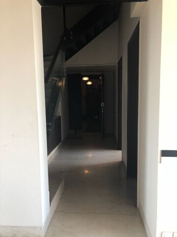 Building Lobby in 5 BHK Apartment at Salcon The Verandas, Sector 54 – for Rent