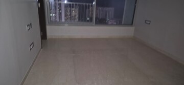 Room in 3 BHK Apartment at Oberoi Sky City, Borivali East – for Rent