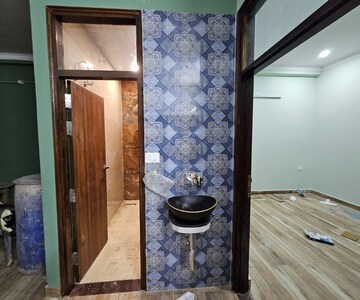 Room in 2.5 BHK Independent House at Balaji The Landmark, Gomti Nagar – for Rent