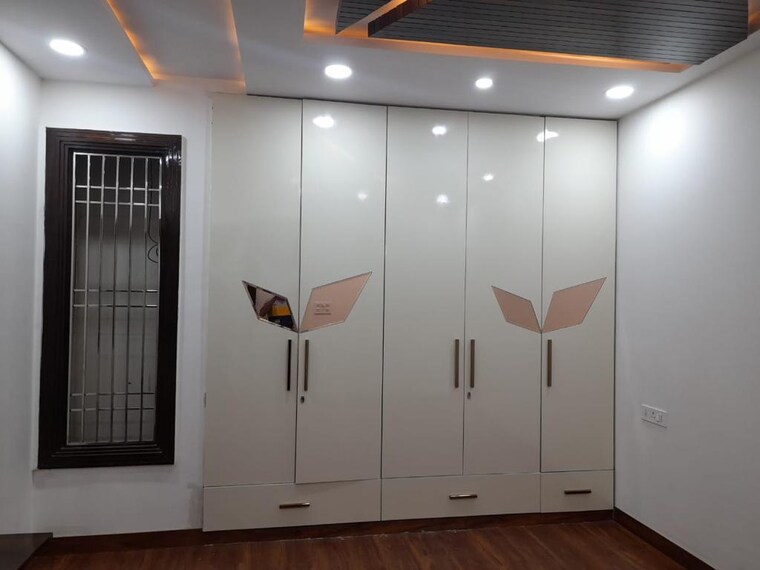 Kitchen, rohini sector 7 4 Bedroom 150 Sq.Mt. Builder Floor In Rohini Sector 7 Delhi 8397333