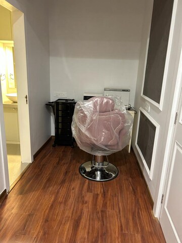 Furnished Amenities in 3 BHK Apartment at Omkar Alta Monte, Malad East – for Sale