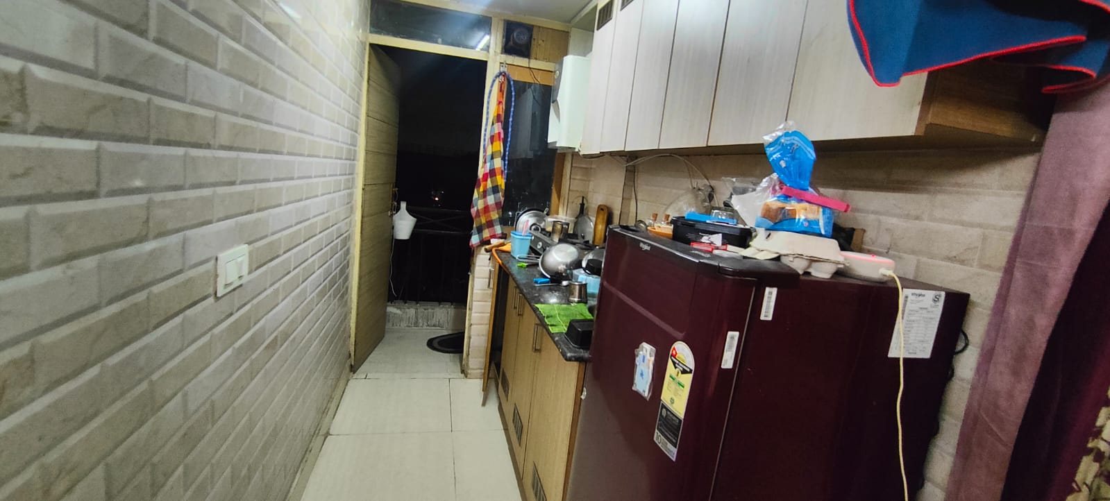 1 Rk  + Pooja Room 220 Sq.Ft. Apartment in Unitech Ivory Towers