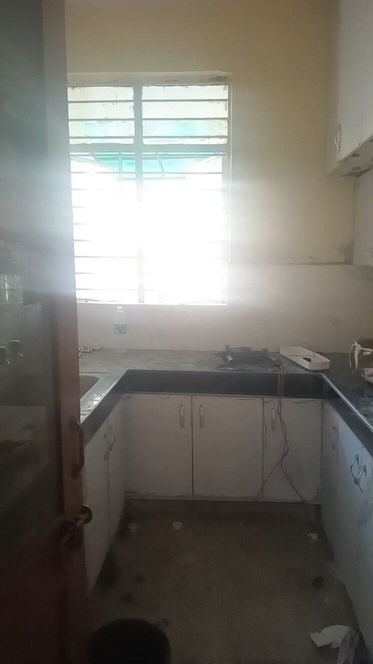 Kitchen, new ashok nagar 2 Bedroom 450 Sq.Ft. Builder Floor In New Ashok Nagar Delhi 8397396