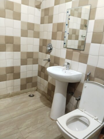 Bathroom in 3 BHK Independent House at Ansal Plaza Sector-23, Sector 23 – for Rent