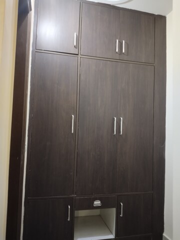 Furnished Amenities in 3 BHK Independent House at Ansal Plaza Sector-23, Sector 23 – for Rent