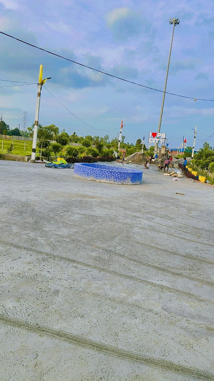 Plot For Sale in Asr Bulder And Devlapers