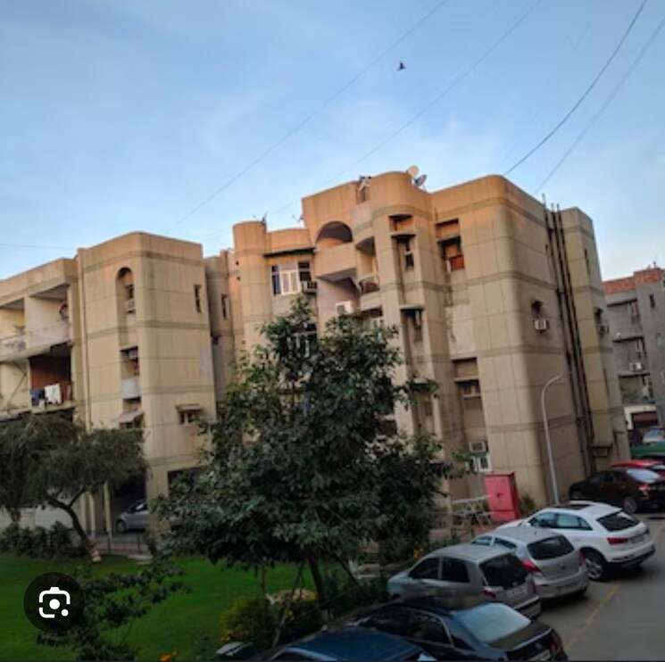 Exterior View, vasundhara enclave 3 Bedroom 1250 Sq.Ft. Apartment In Vasundhara Enclave Delhi 8397429