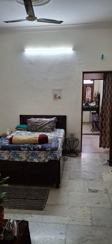 Bedroom in 2 BHK Independent House at Ansal Plaza Sector-23, Sector 23 – for Rent
