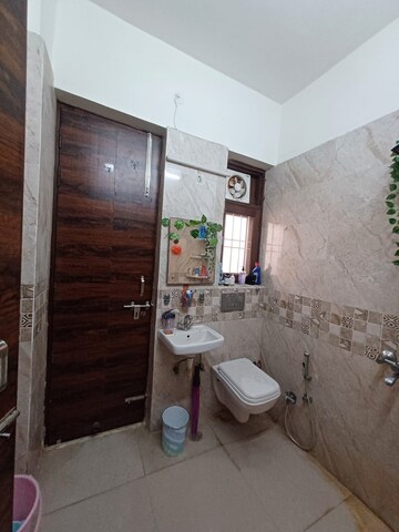 Bathroom in 3 BHK Independent House at Ansal Plaza Sector-23, Sector 23 – for Rent