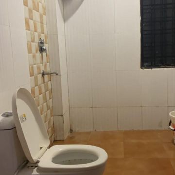 Bathroom in 2 BHK Builder Floor at Saket – for Rent