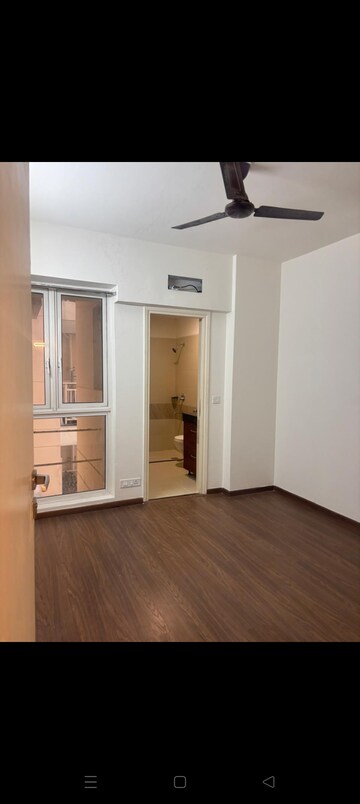 2 BHK Apartment For Rent in M3M Marina, Sector 68