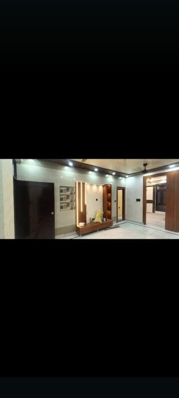 Bedroom in 2 BHK Builder Floor at Kanha Apartments Indirapuram, Shakti Khand 2 – for Rent
