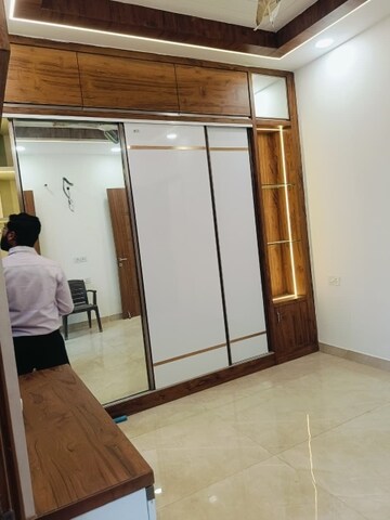 Master Bedroom in 2 BHK Apartment at Kalkaji – for Rent