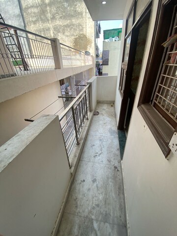Balcony in 1 BHK Builder Floor at Dwarka Mor – for Rent