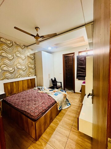 Bedroom in 3 BHK Builder Floor at Dwarka Mor – for Rent