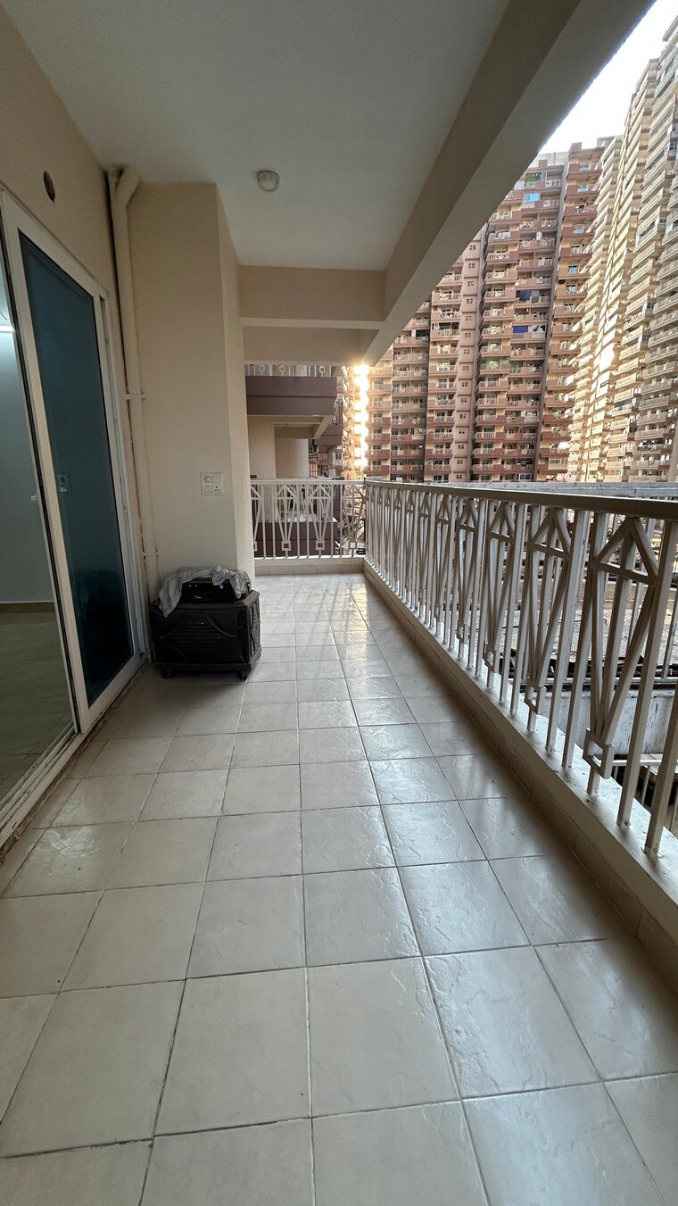 Balcony, galaxy-vega 2.5 Bedroom 1095 Sq.Ft. Apartment In Tech Zone 4 Greater Noida Greater Noida 8397634