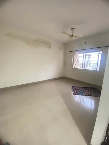 Bedroom in 3 BHK Apartment at Salarpuria H And M Royal, Kondhwa – for Rent