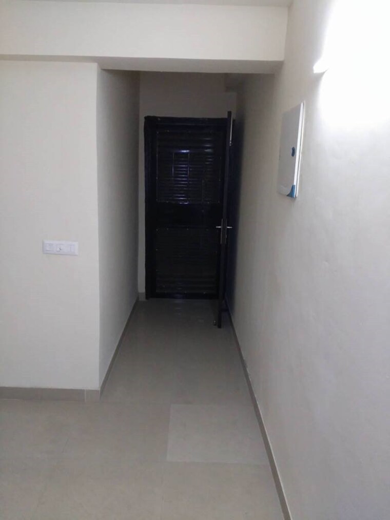 undefined, amrapali-zodiac 2.5 Bedroom 1075 Sq.Ft. Apartment In Sector 120 Noida 8397661