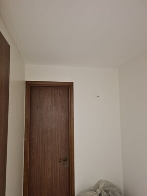 Room in 2 BHK Apartment at Omkar Alta Monte, Malad East – for Sale