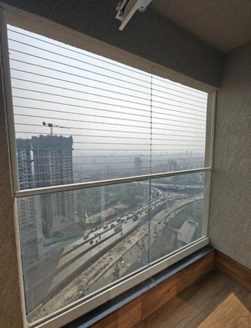 2 BHK Apartment For Rent in Ashar Axis, Majiwada