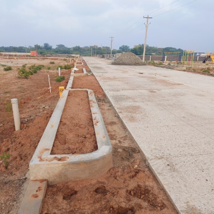 undefined, thiruverumbur  2400 Sq.Ft. Plot In Thiruverumbur Trichy 8397680
