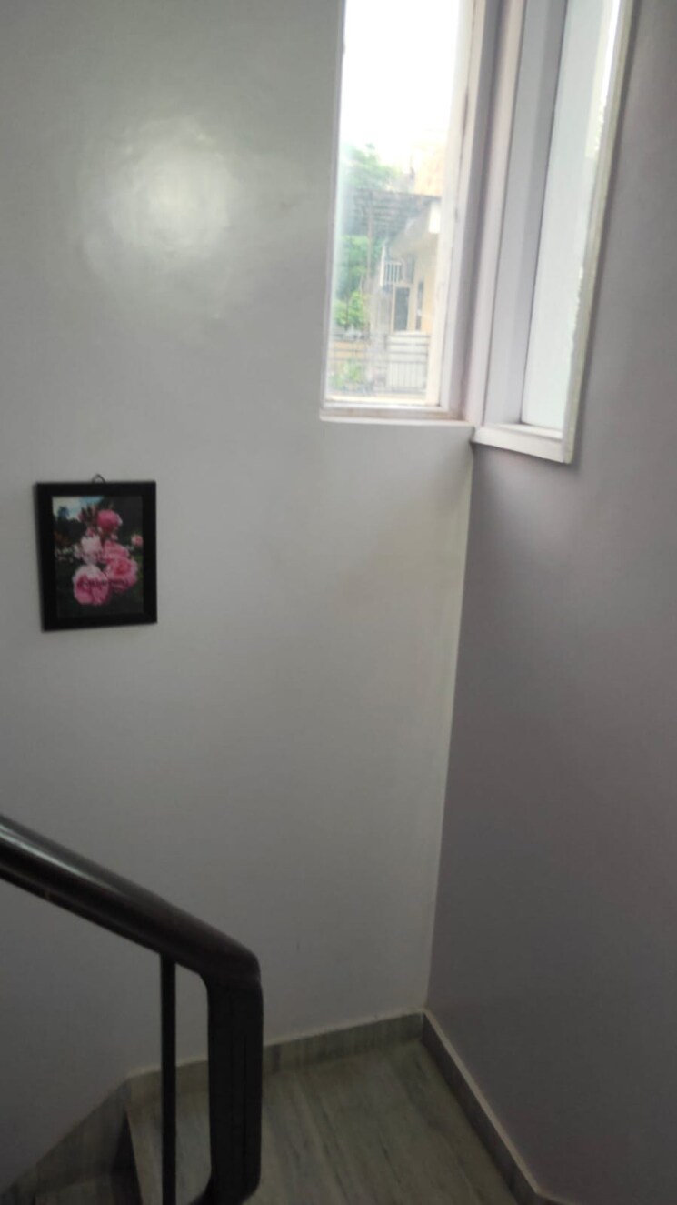 Room, south extension i 2 Bedroom 1250 Sq.Ft. Builder Floor In South Extension I Delhi 8397697