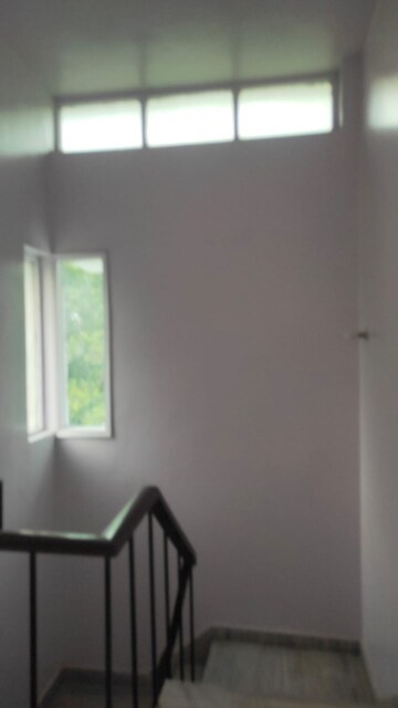 Furnished Amenities in 2 BHK Builder Floor at South Extension I – for Rent