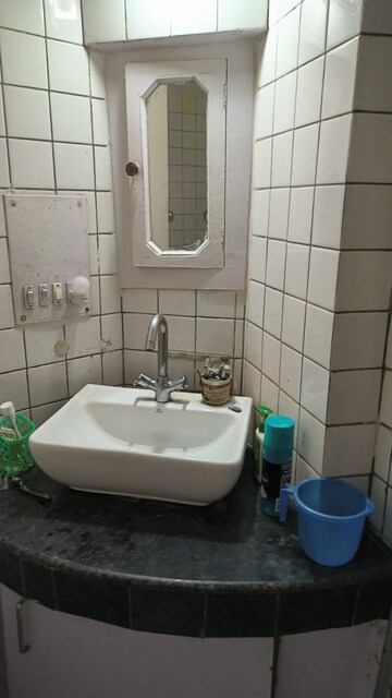 Bathroom in 3 BHK Builder Floor at South Extension I – for Rent