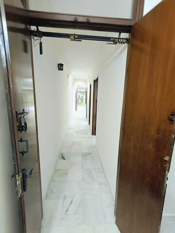 Building Lobby in 2 BHK Builder Floor at Malviya Nagar – for Rent