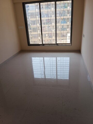 Master Bedroom in 2 BHK Apartment at Sethia Kalpavruksh Heights, Kandivali West – for Sale