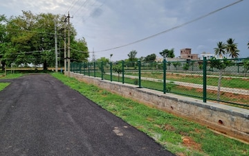Plot For Sale in Roopa Nagar