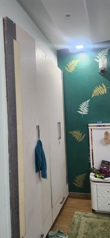 Furnished Amenities in 2 BHK Apartment at DLF Express Greens, Manesar Sector 1a – for Rent