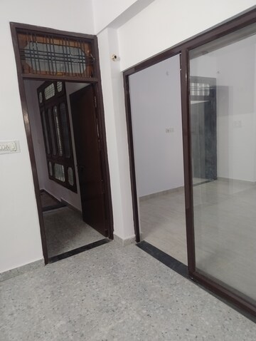 Furnished Amenities in  Office Space at Vibhuti Khand – for Rent