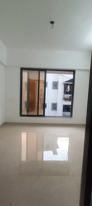 Room in 1 BHK Apartment at Diamond Park, Santacruz East – for Sale