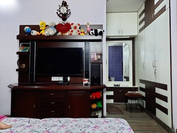 Living Room in 4 BHK Builder Floor at Kohli One Malibu Town, Sector 47 – for Rent