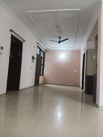 Room in 2 BHK Apartment at Green Valley Heights, Dhakoli Village – for Sale