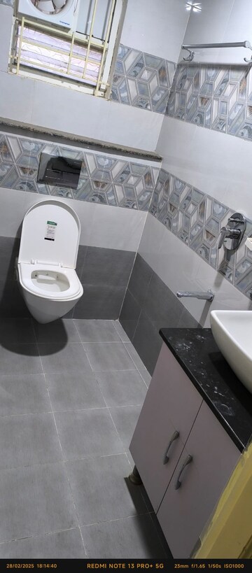 Attached Bathroom in 3 BHK Builder Floor at C V Raman Nagar – for Rent