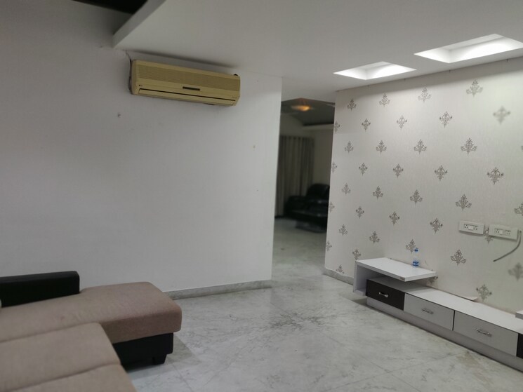 Living Room, the-residence-banjara-hills 3 Bedroom 2000 Sq.Ft. Apartment In Banjara Hills Hyderabad 8397940