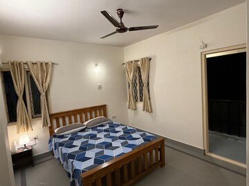 Bedroom in 3 BHK Apartment at Indiranagar – for Rent