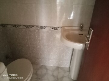 Bathroom in 3 BHK Builder Floor at Orchid Island, Sector 51 – for Rent
