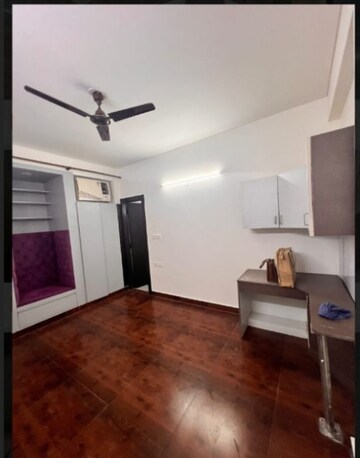 Kitchen in 3.5 BHK Builder Floor at Orchid Island, Sector 51 – for Rent
