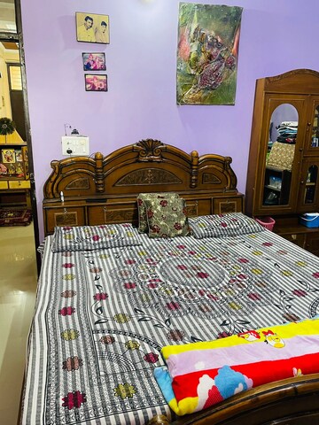 Bedroom in 3 BHK Builder Floor at Pratap Vihar – for Sale